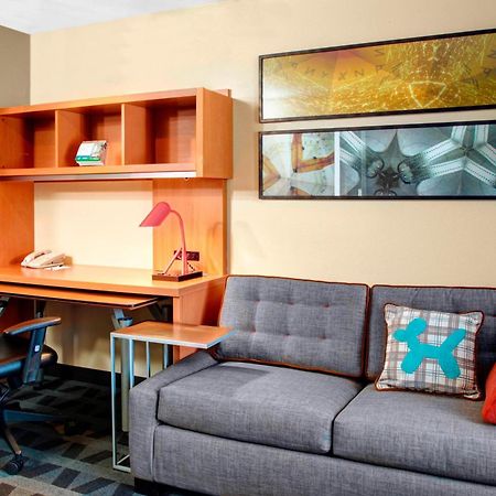 Towneplace Suites פרסנו מראה חיצוני תמונה