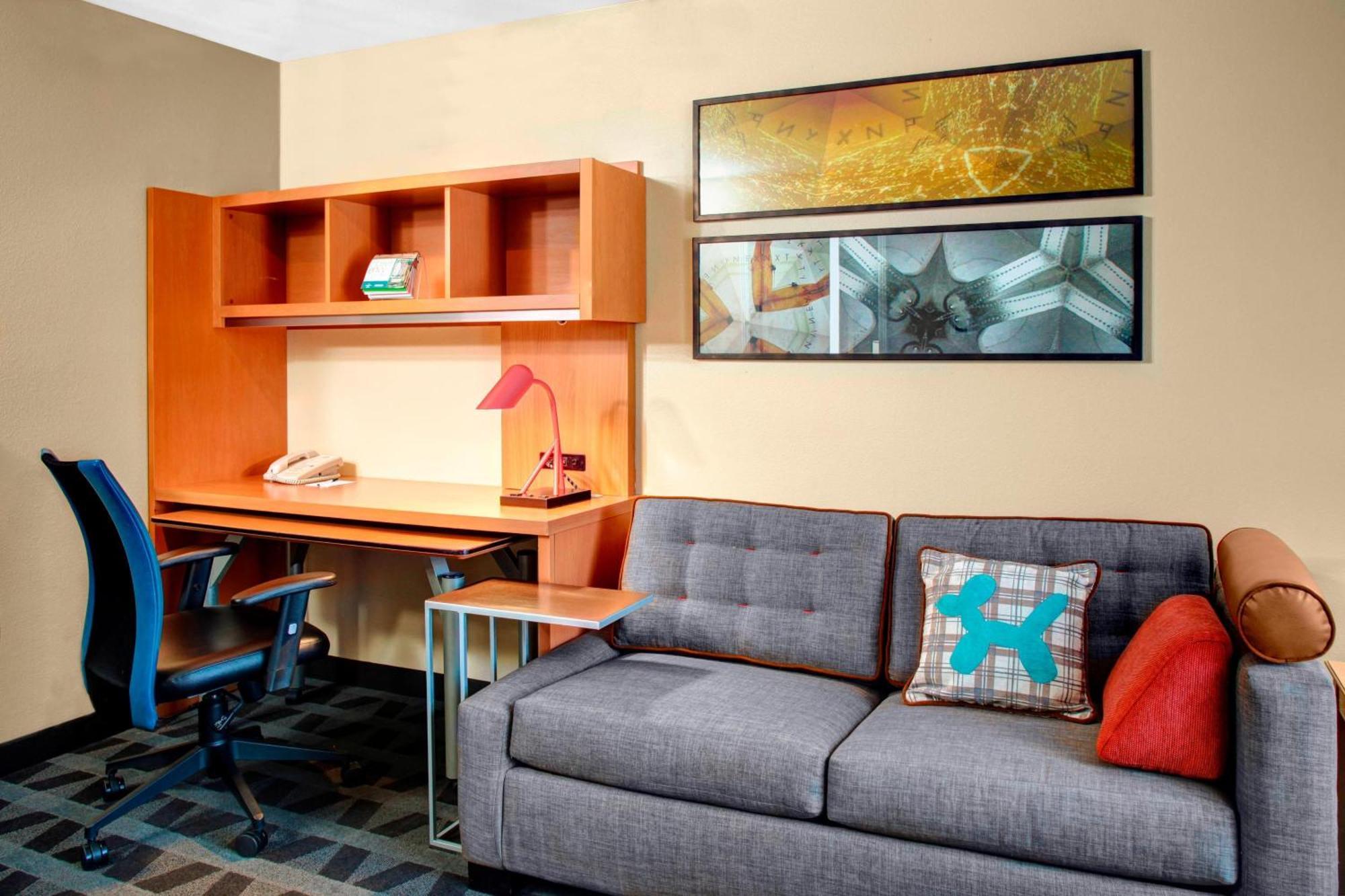 Towneplace Suites פרסנו מראה חיצוני תמונה