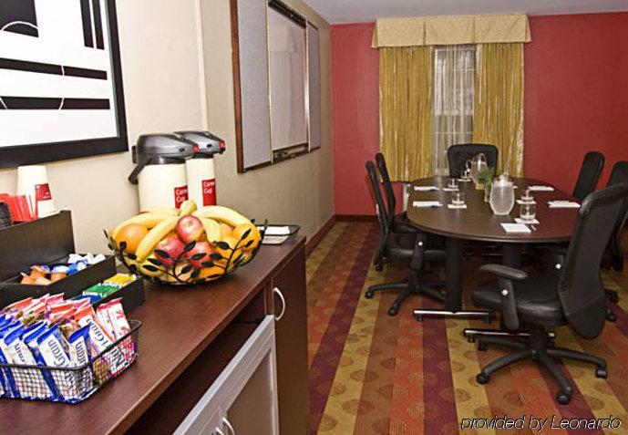 Towneplace Suites פרסנו מסעדה תמונה